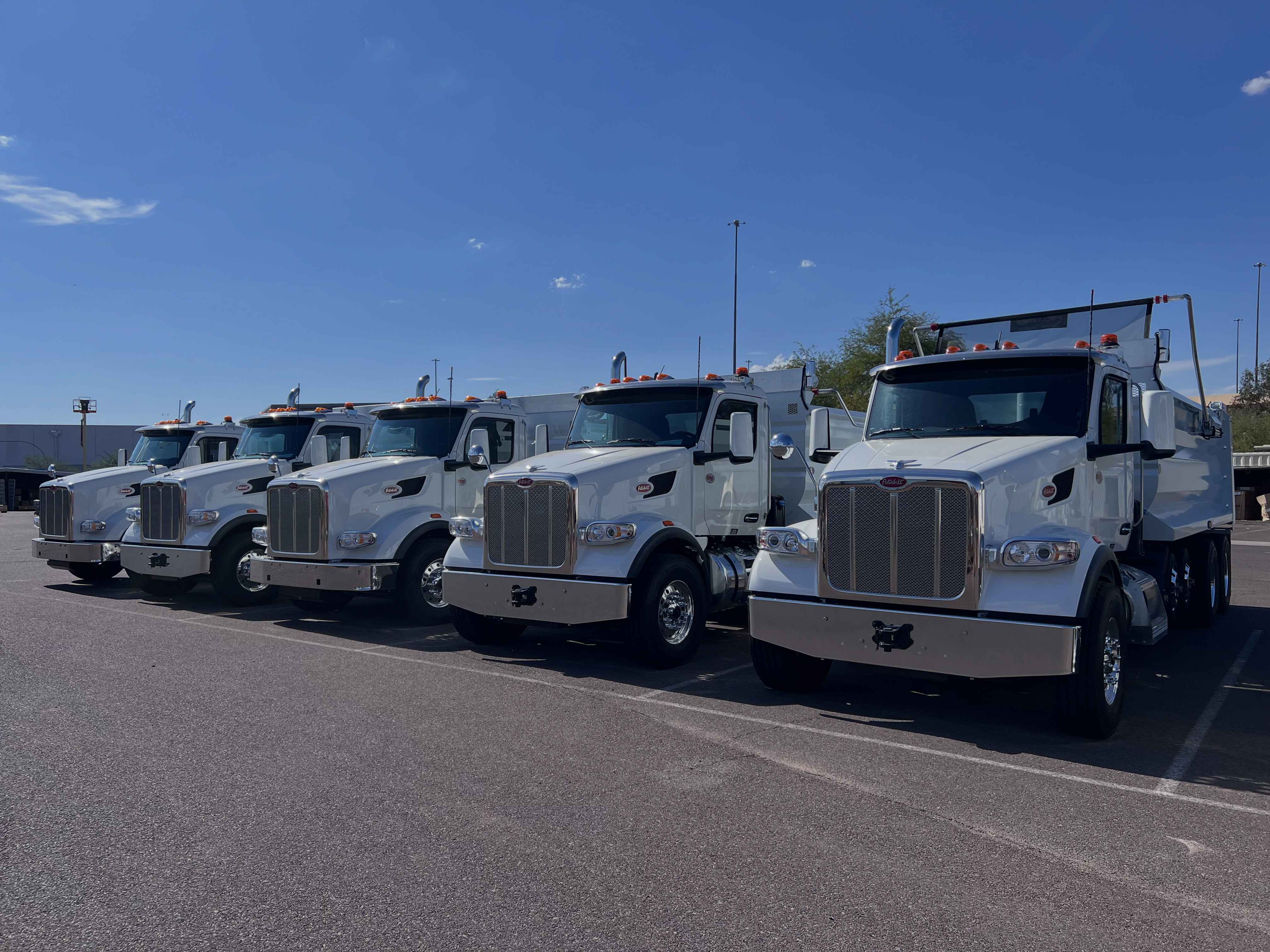 48 Hauling fleet lineup